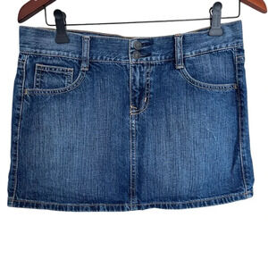 Old navy Y2K mini  jeans skirt size 4
